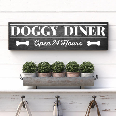 DOGGY DINER